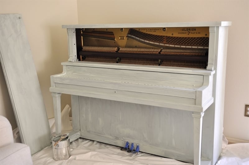 How to paint a piano with chalkpaint 0003