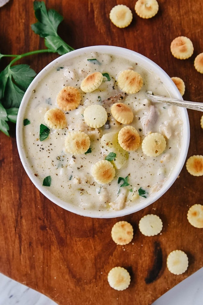 Clam Chowder with oyster crackers