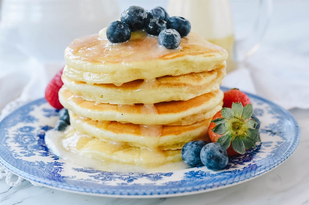 pancakes with buttermilk syrup