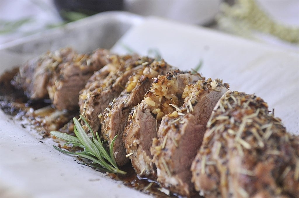 Balsamic Pork Tenderloin | Recipe from Your Homebased Mom