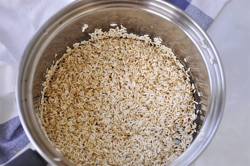 brown rice in oil