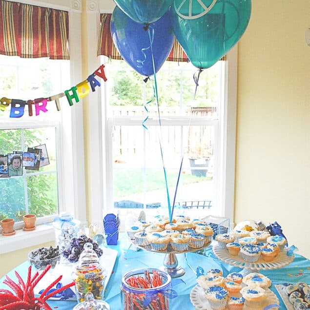 Tween BIrthday Party table