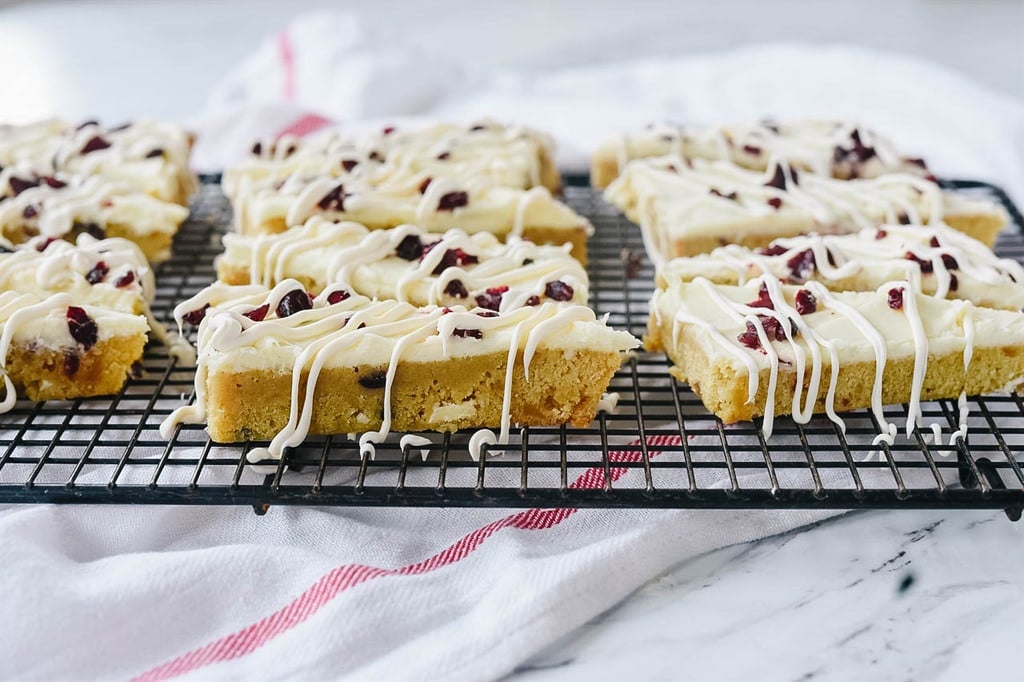 Copycat Cranberry Bliss Bars