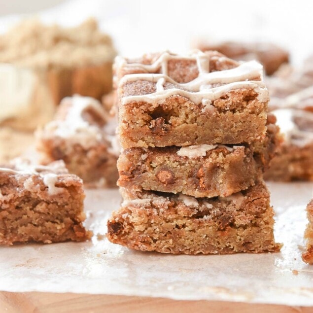 Snickerdoodle Blondies