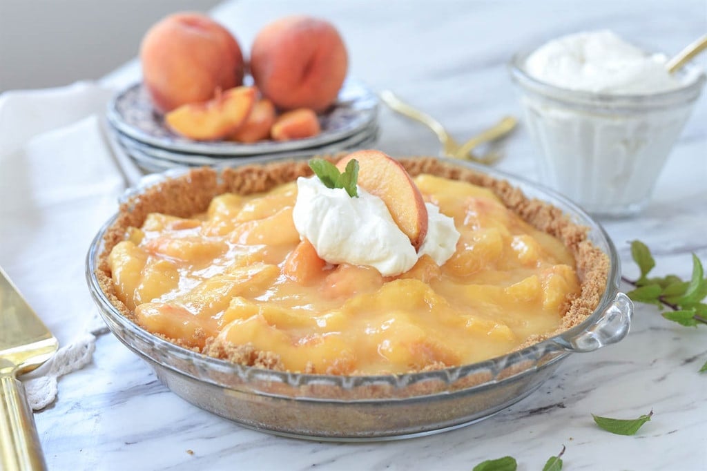 Fresh Peach Pie and whipped cream