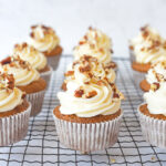 carrot muffins with frosting
