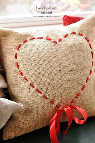 Download Valentine Pillow Tutorial