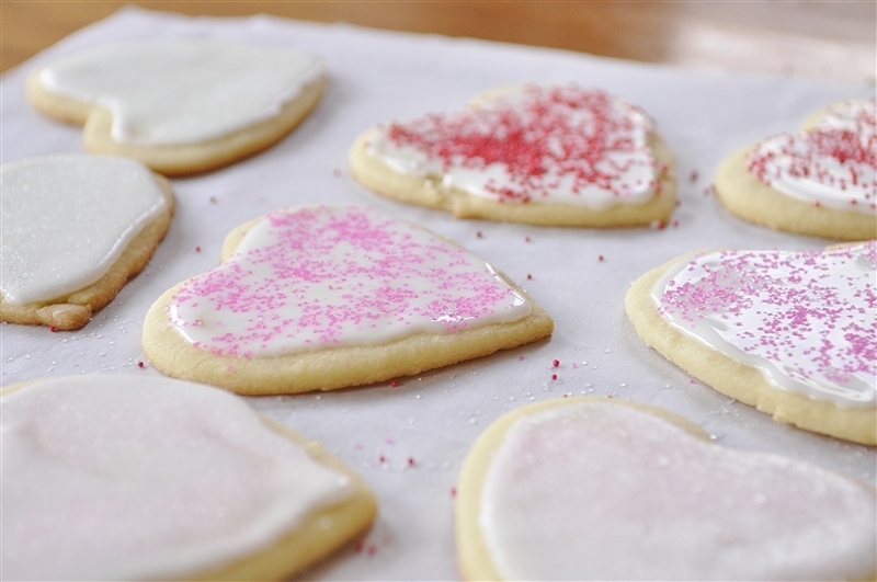 frosted valentine sugar cookies