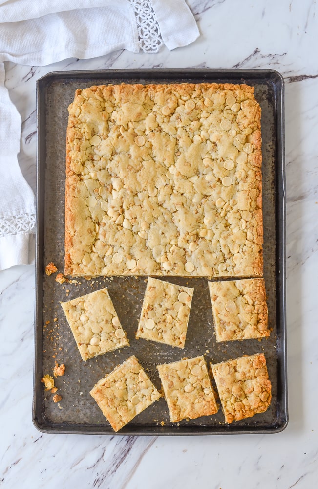 cut squares of blondies on a baking sheet