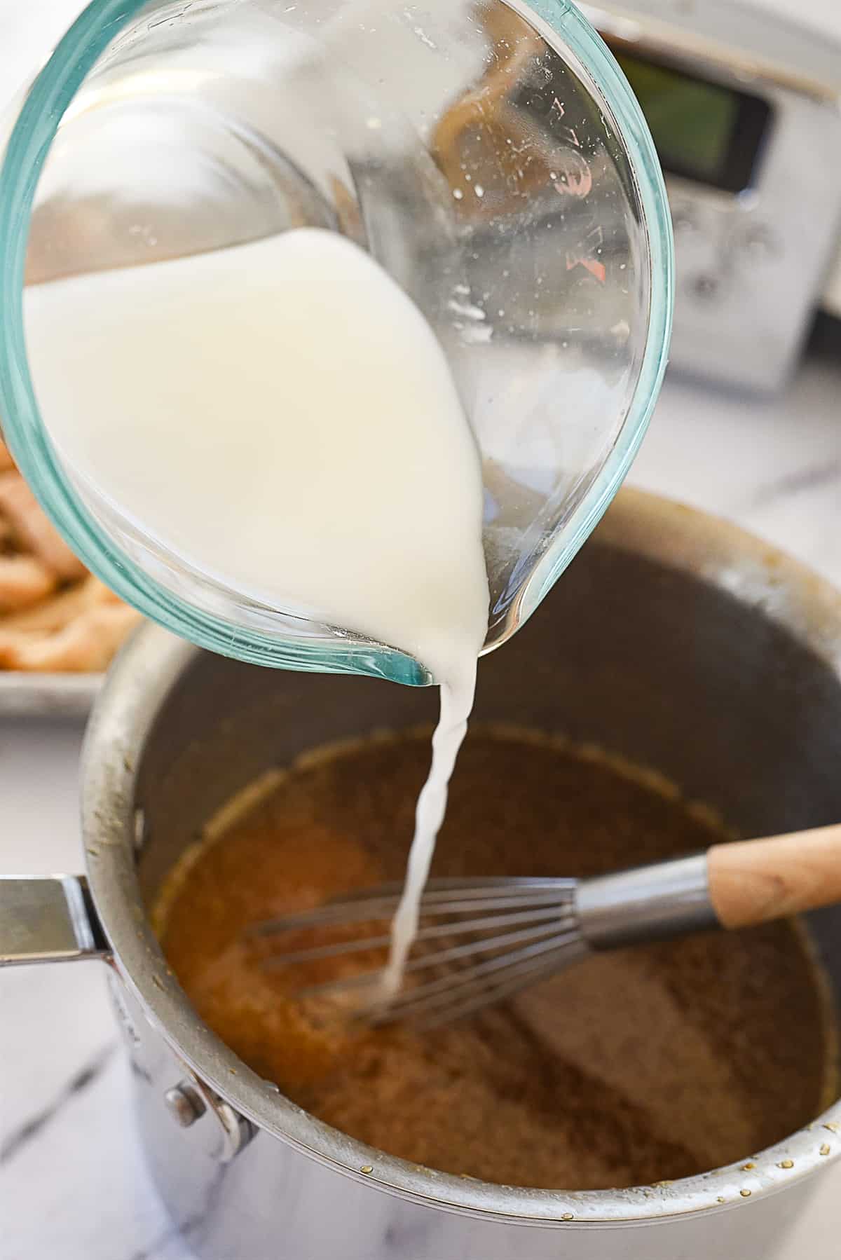 add cornstarch to pan