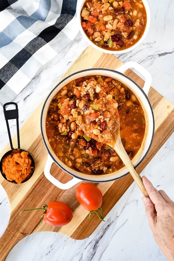 serving pumpkin chili with chicken