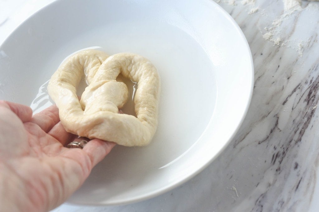 easy-homemade-soft-pretzels