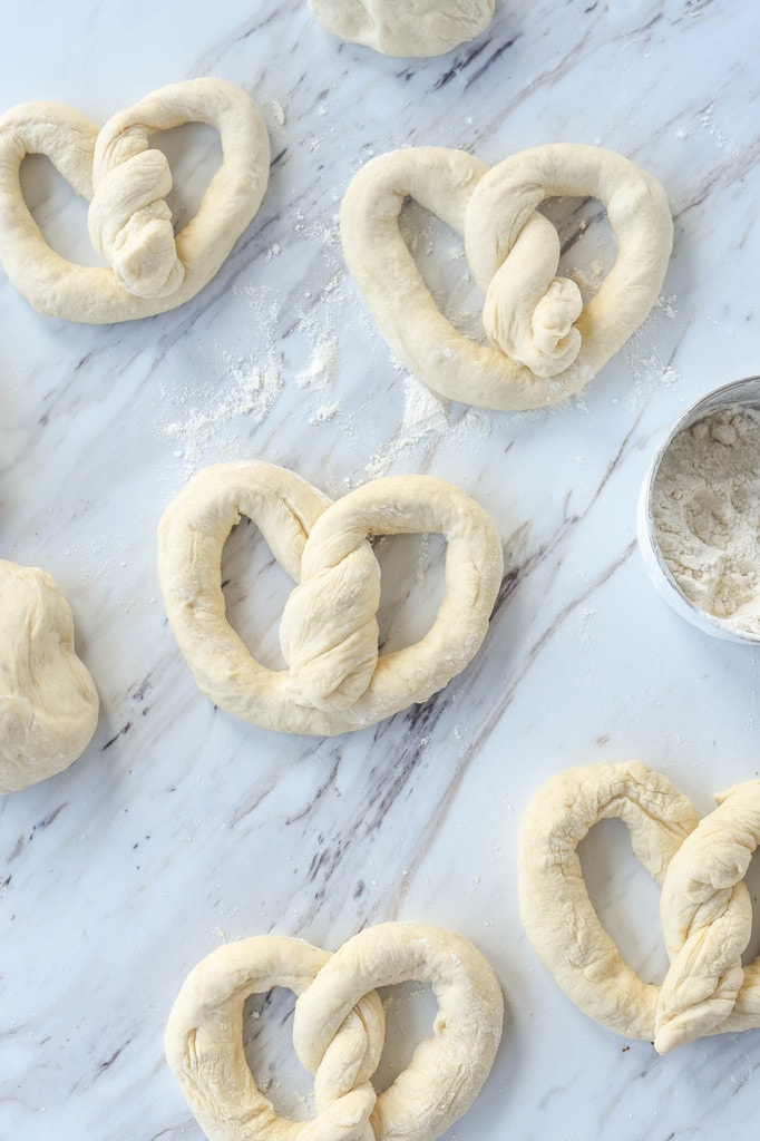 soft-pretzels ready to bake