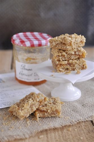 apricot-jam-bar-cookies