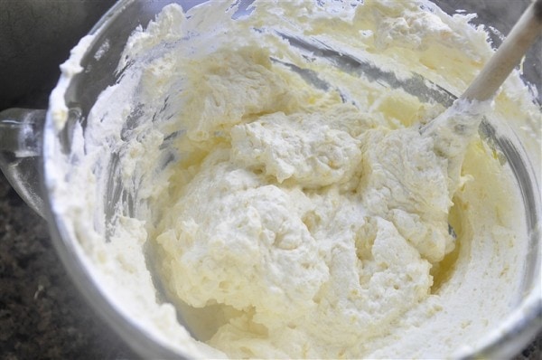 lemon angel pie - lemon pie filling