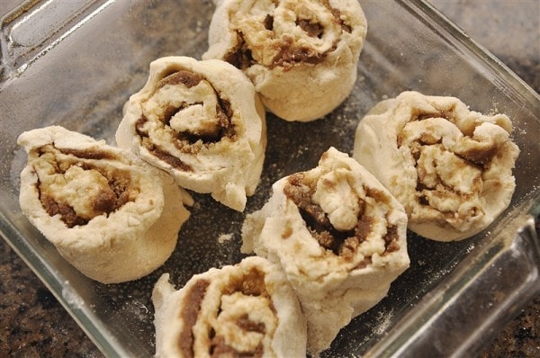 gluten free cinnamon rolls