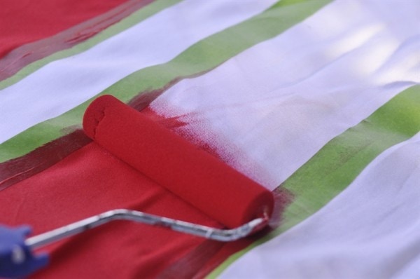 DIY Anthro Inspired Red and White Tablecloth