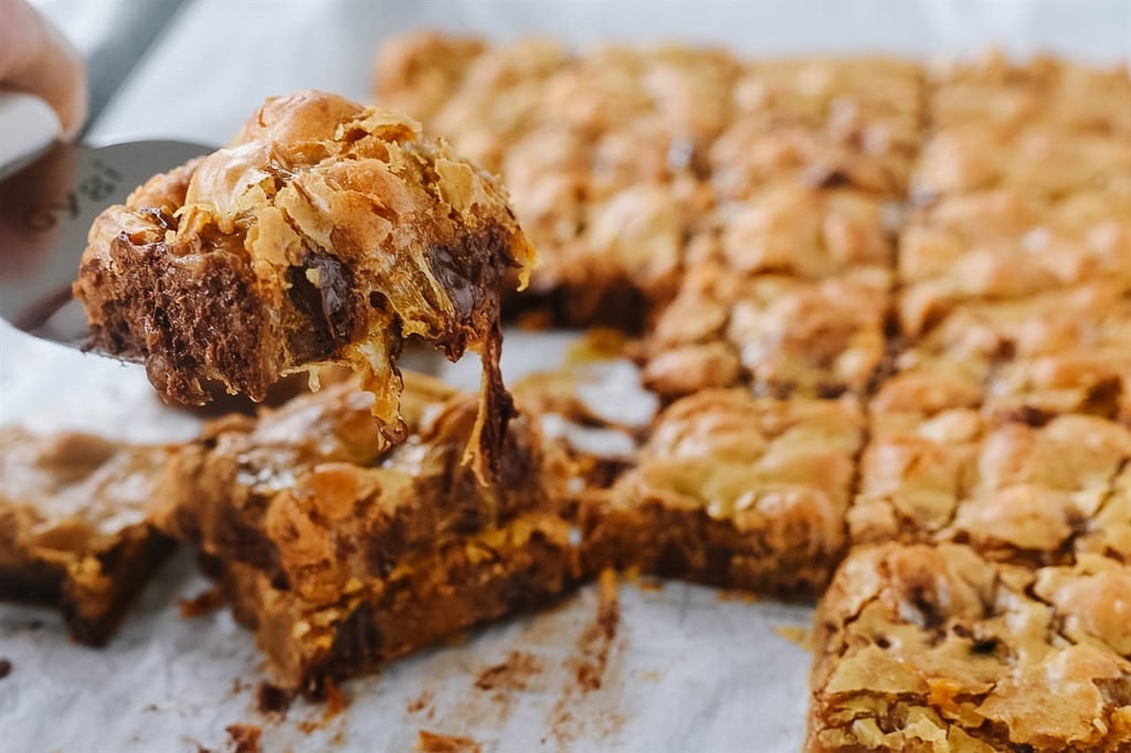 Gooey Butterscotch Brownies