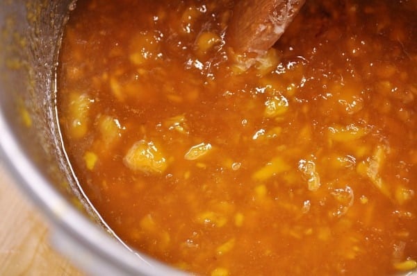 Peach Jam in a pot