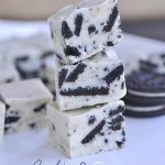 three pieces of oreo fudge