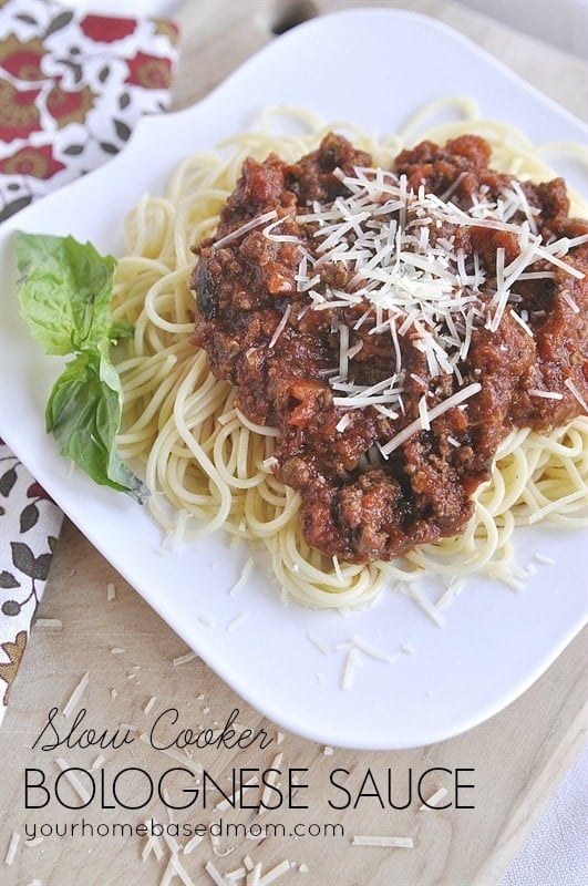 overhead shot of plate of spaghetti