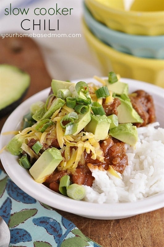 Easy Crockpot Chili Recipe - Chili Pepper Madness