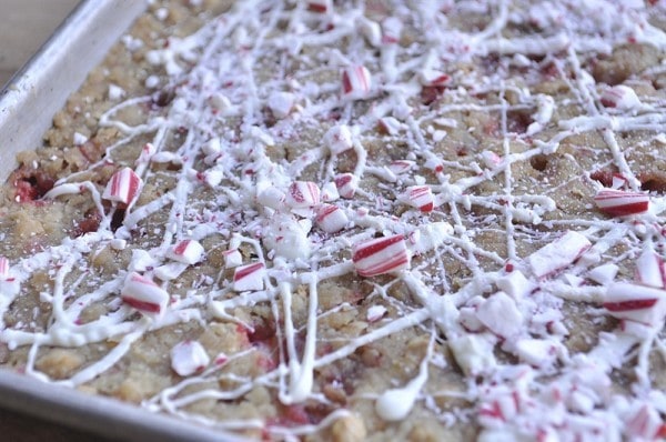 White Chocolate Peppermint Cookie Bark