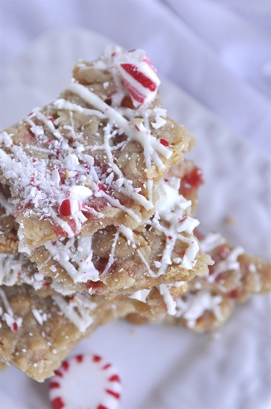 White Chocolate Peppermint Cookie Bark