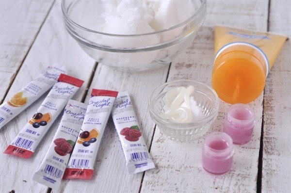 DIY Lip Gloss