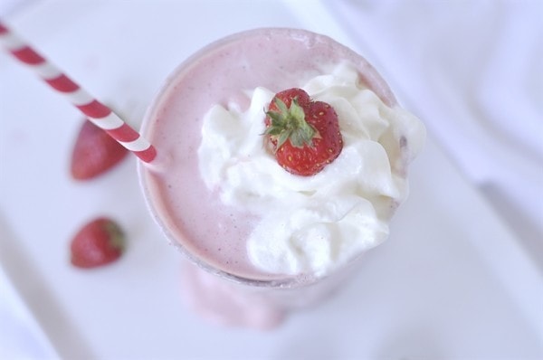 Fresh Strawberry Milkshake