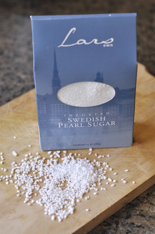 box of pearl sugar