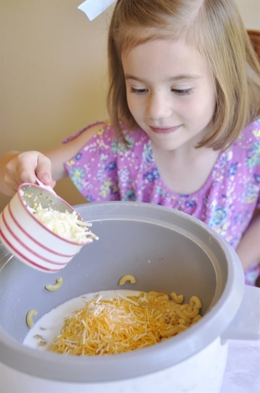 Rice Cooker Mac & Cheese