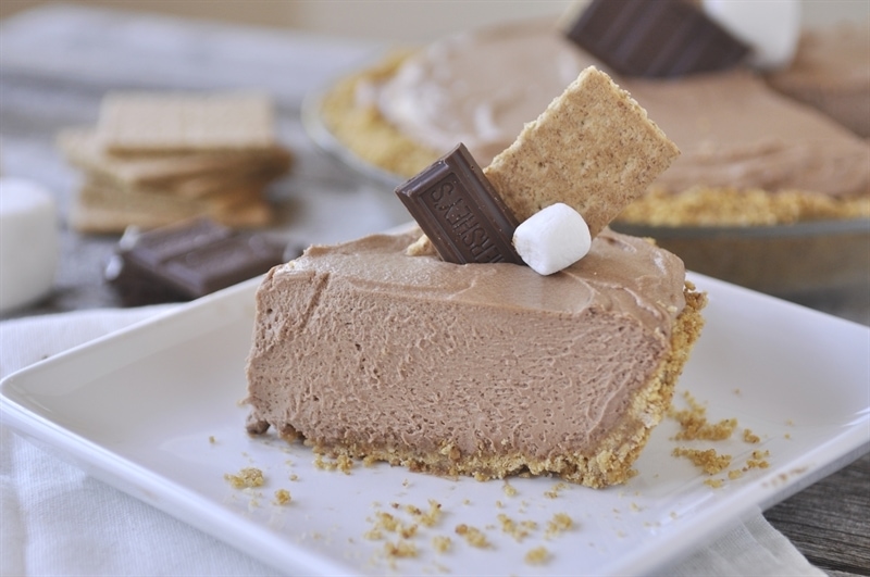 Chocolate S'mores Pie