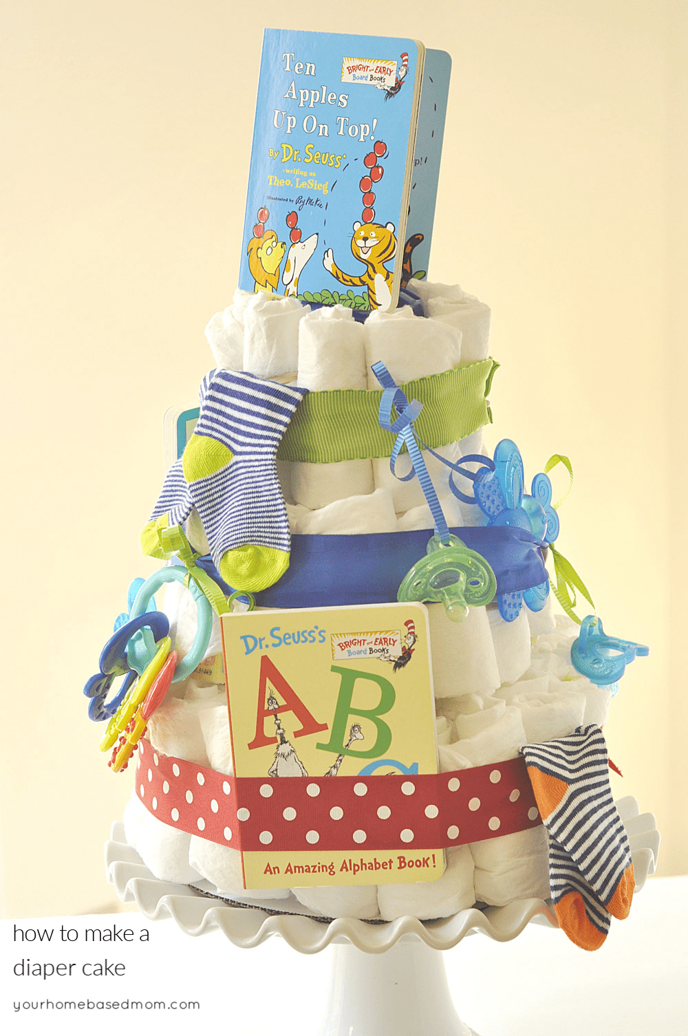 niveau Cordelia reductor How to Make a Diaper Cake | Baby Shower Ideas from Leigh Anne Wilkes