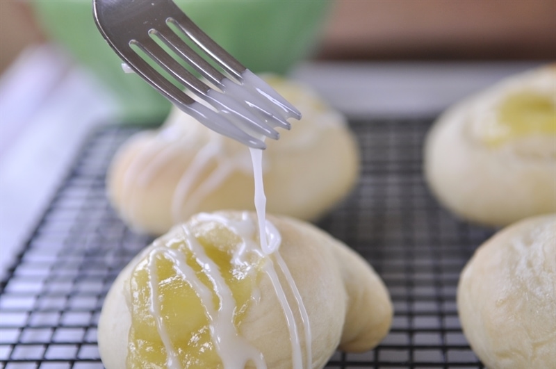 Lemon Curd Rolls with Lemon Drizzle