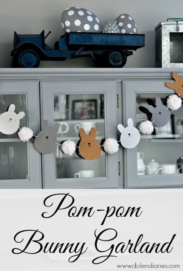 Pom pom Bunny Garland title_zpsrnxeyb4f