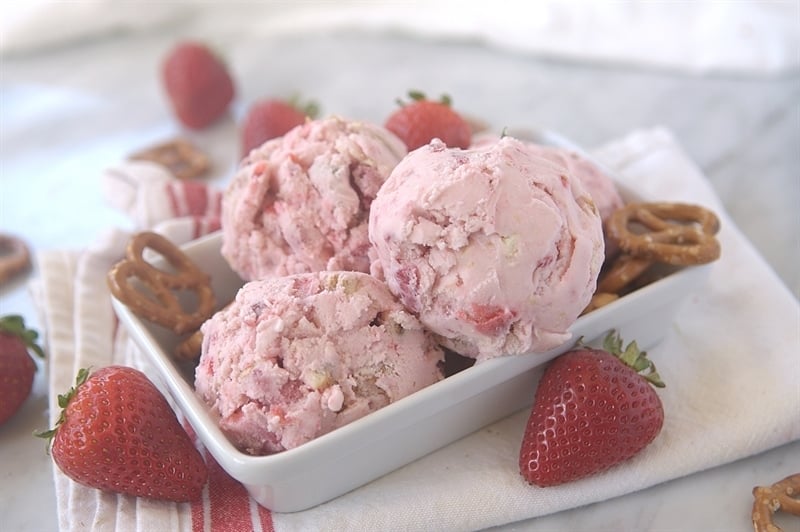 Strawberry Ice Cream with pretzels