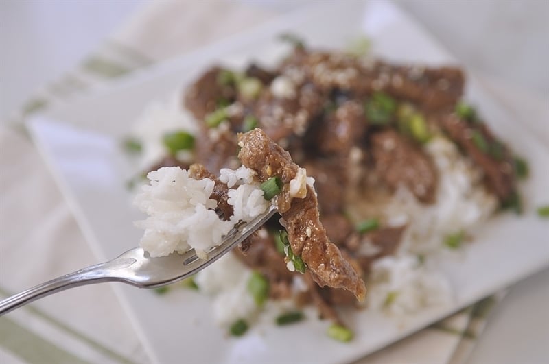 forkful of slow cooker mongolian beef