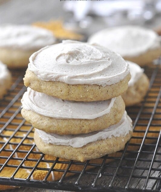 Soft Pumpkin Sugar Cookies with Cinnamon Buttercream - yum!