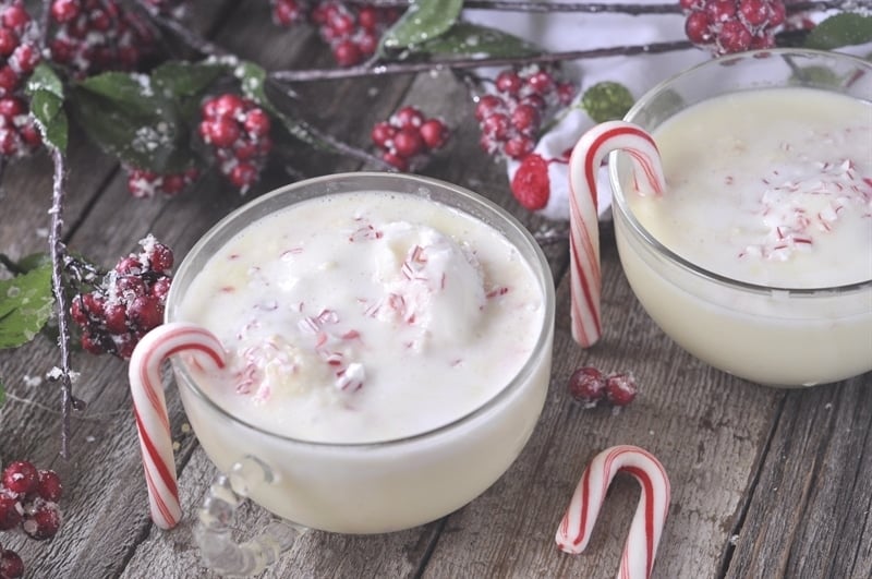 Peppermint Eggnog Punch