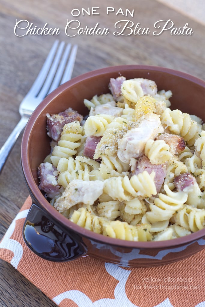 One-Pan-Chicken-Cordon-Bleu-Pasta