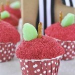 Apple cupcakes for teacher appreciation @yourhomebasedmom.com