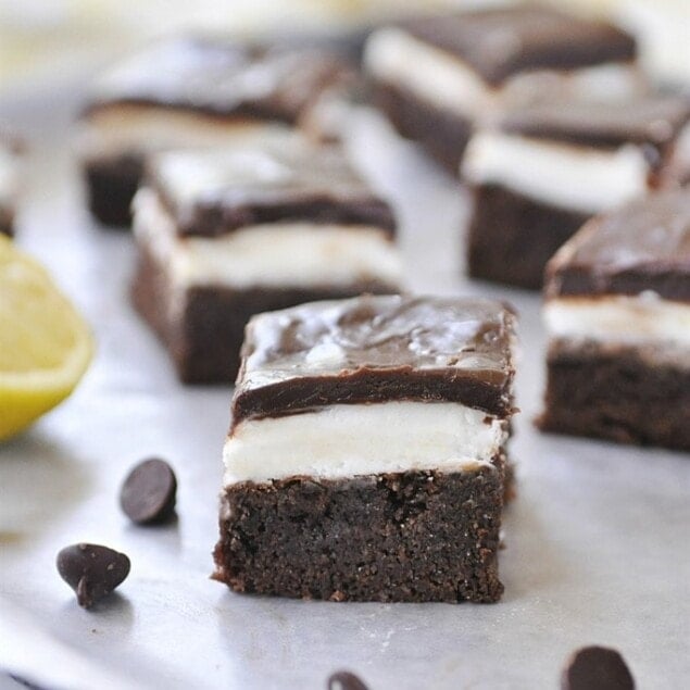 LEMON BROWNIES from @leighannewilkes