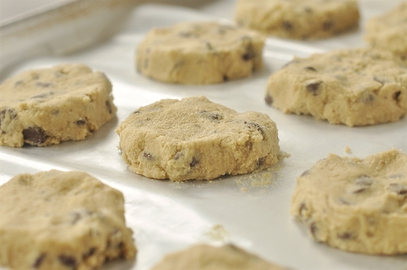 Bakery Style Chocolate Chip Cookies