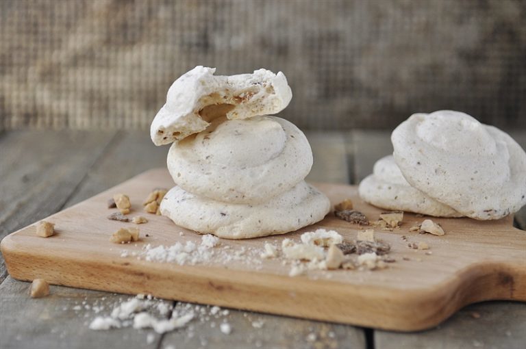 Meringue Toffee Cookies, crispy on the outside and chewy on the inside