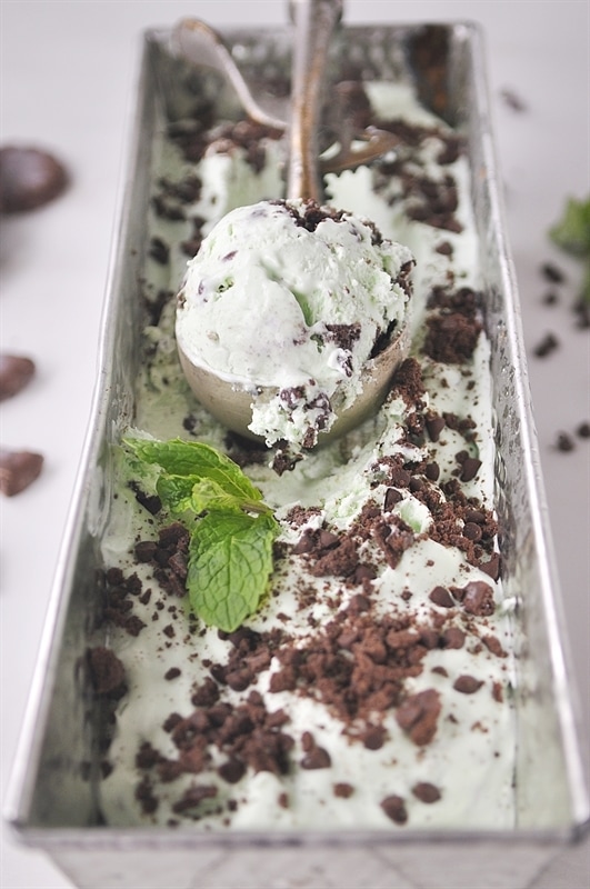 No Churn Mint Chocolate Cookie Ice Cream