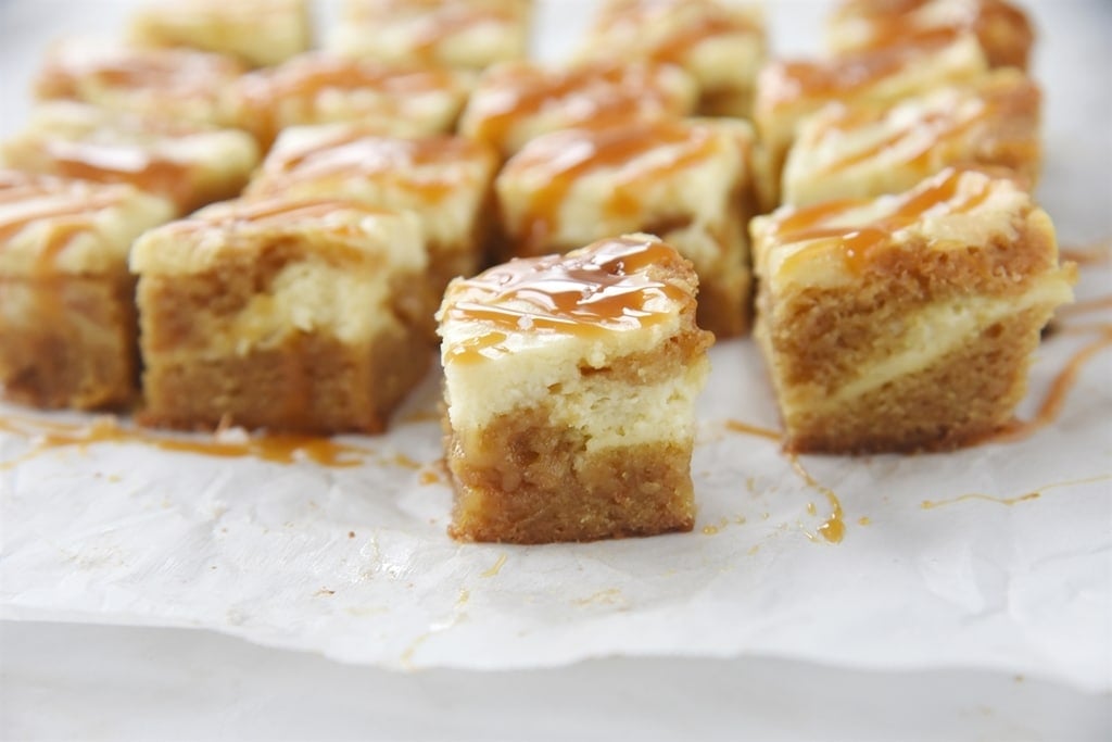 Salted Caramel Cheese Cake Blondies