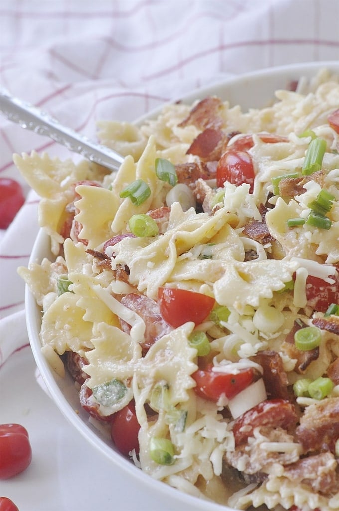bowl of blt pasta salad
