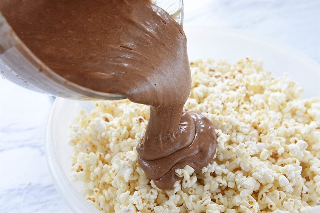 Nutella Marshmallow Popcorn