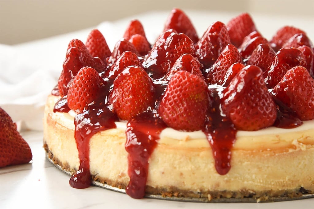 Fresh Strawberry Cheesecake